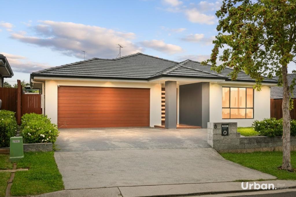 8 Torbreck St, Minto, NSW 2566