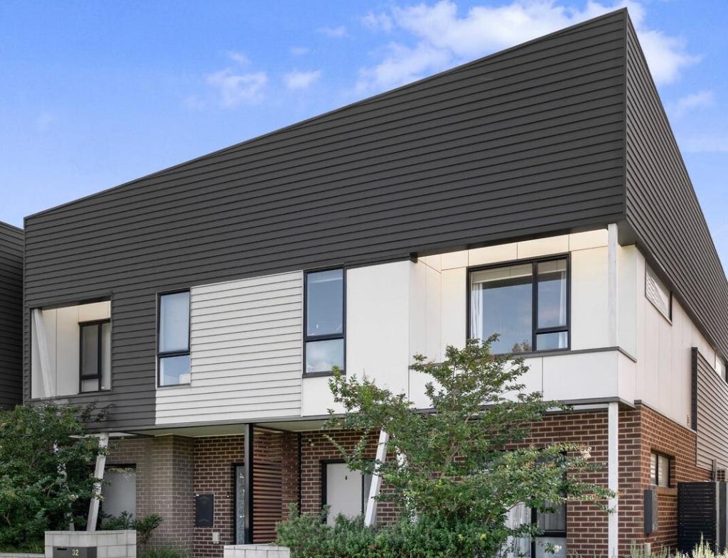 30 Clarendon St, Avondale Heights, VIC 3034