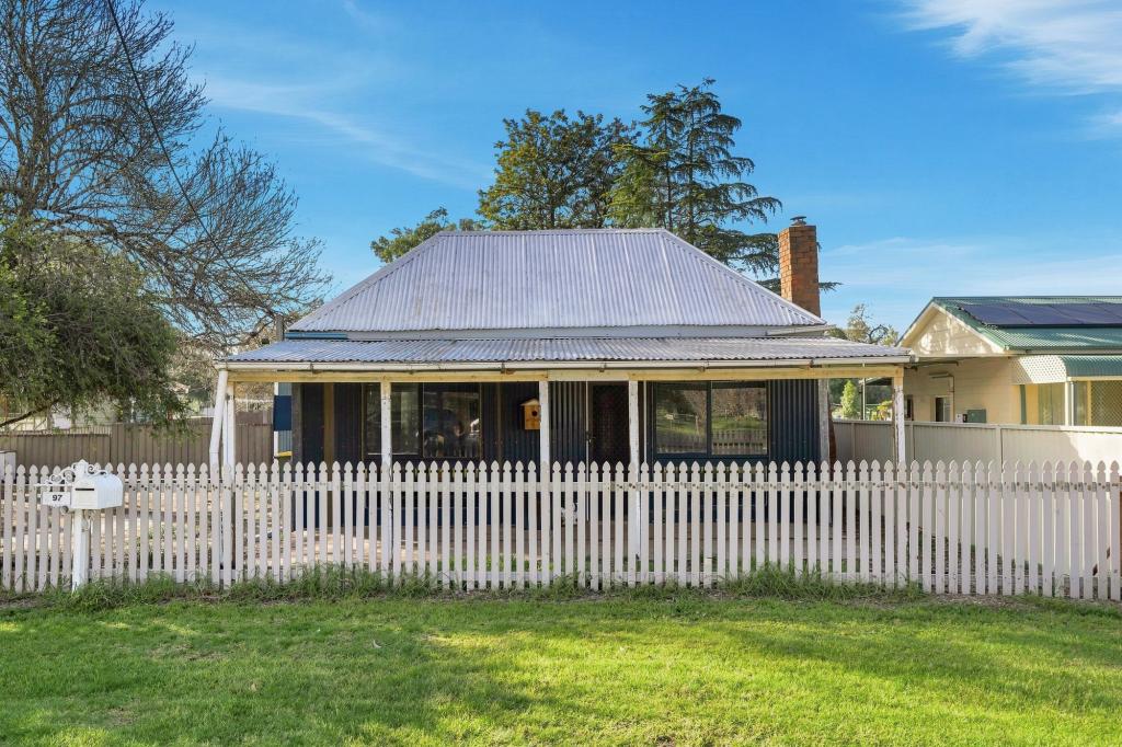 97 Obley St, Cumnock, NSW 2867