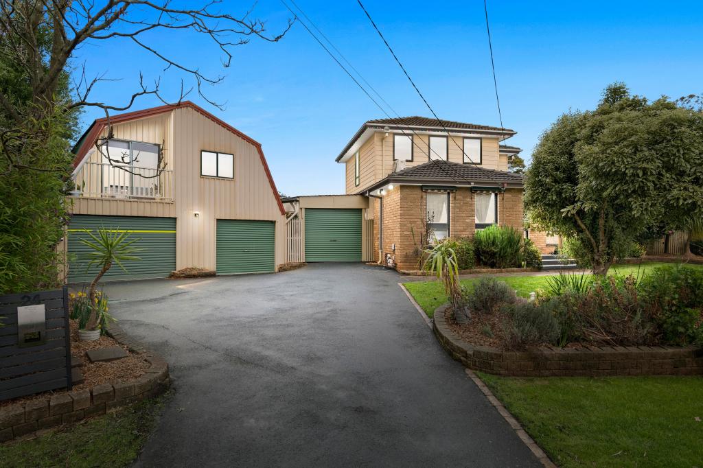 24 Western Way, Mooroolbark, VIC 3138