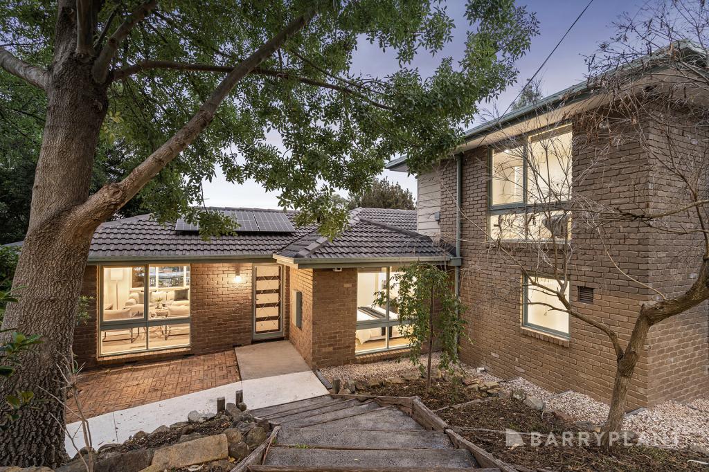 8 Baldwin Ave, Upper Ferntree Gully, VIC 3156