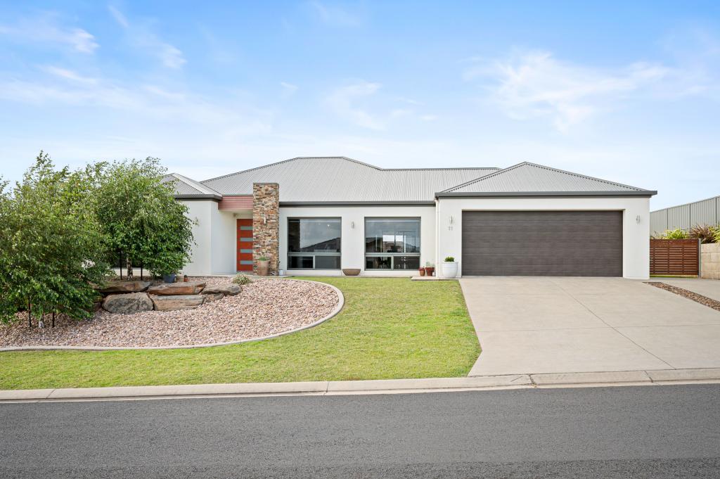 11 Oakmont Ct, Worrolong, SA 5291