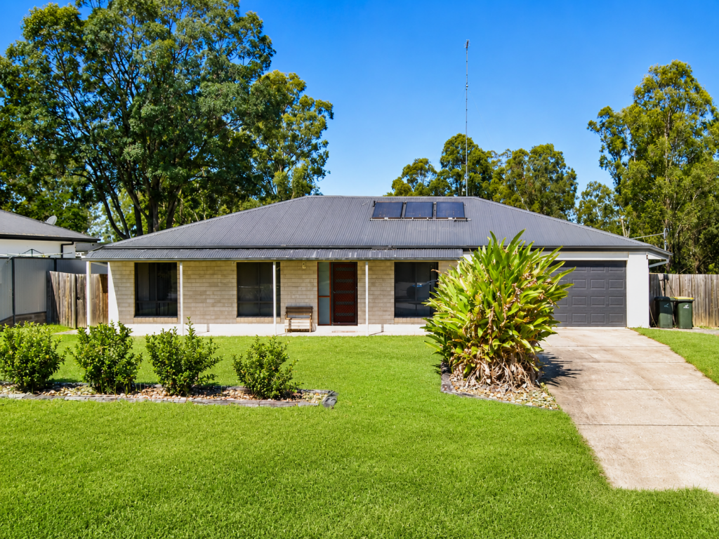 5-7 TULLAMORE WAY, GLENEAGLE, QLD 4285