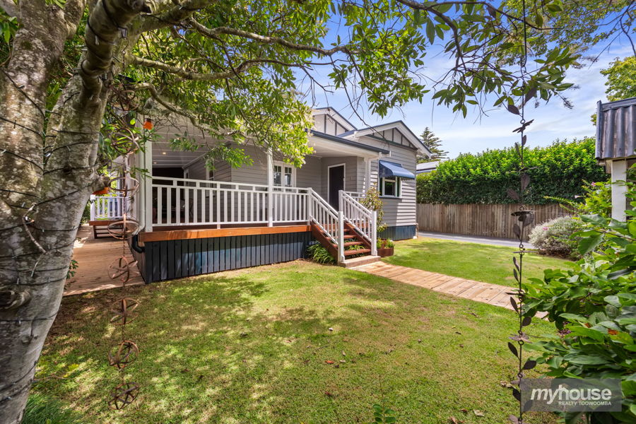6 Jenkins St, Newtown, QLD 4350