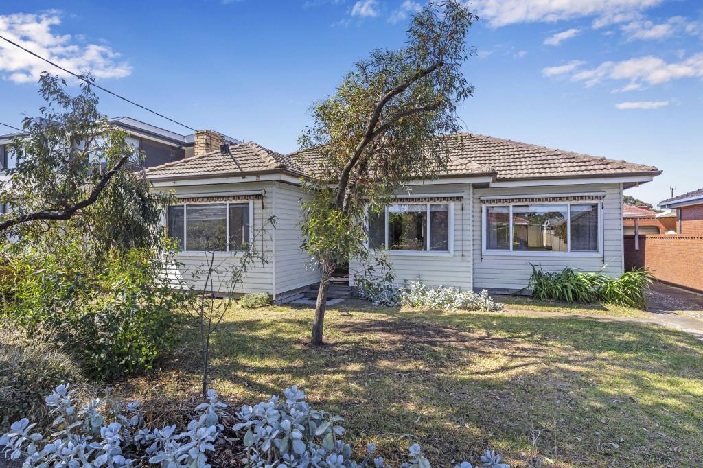 18 Angus Ave, Altona North, VIC 3025