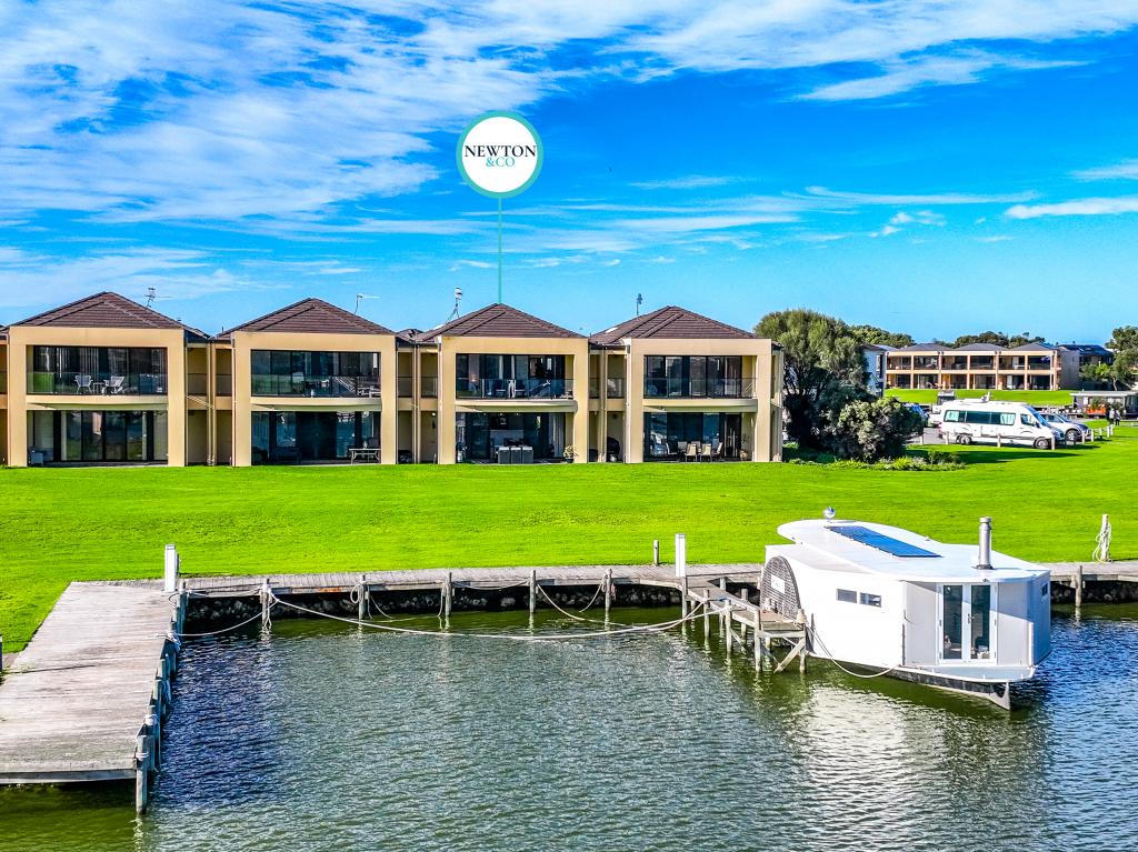 13 Vesta Dr, Hindmarsh Island, SA 5214