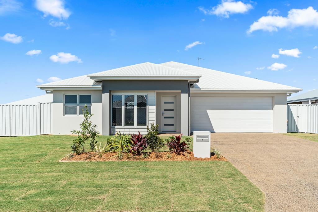 7 Saffron St, Bargara, QLD 4670