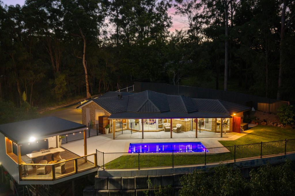 15 Alice Bowden Ct, Worongary, QLD 4213