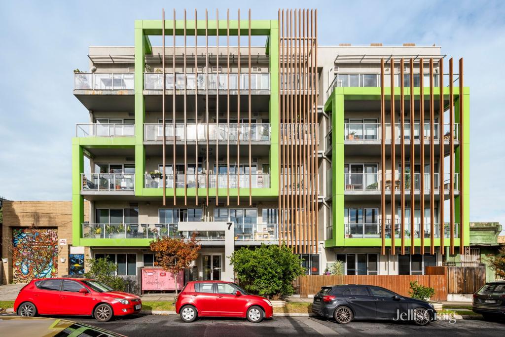 504/7 WARRS AVE, PRESTON, VIC 3072