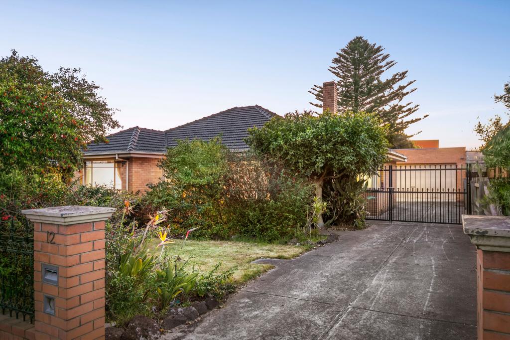 12 Oliver Ct, Fawkner, VIC 3060