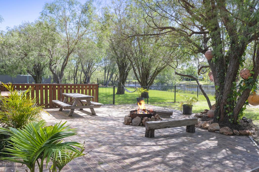 1158 Caves Rd, Quindalup, WA 6281