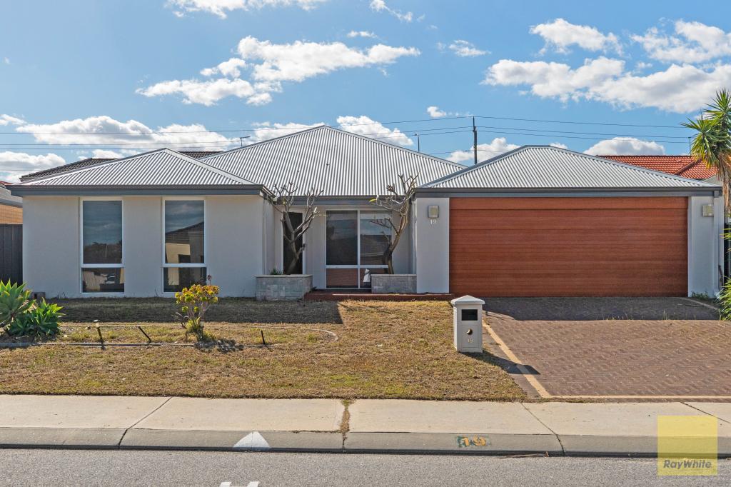 19 Hookstone Dr, Landsdale, WA 6065