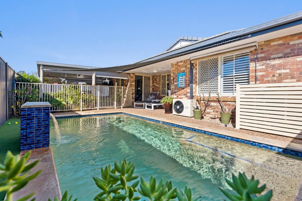 37 Ottelia Dr, Elanora, QLD 4221