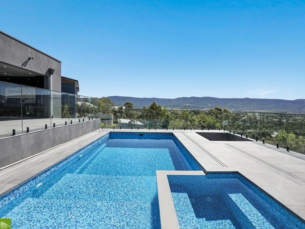 30 Carlyle Cl, Dapto, NSW 2530