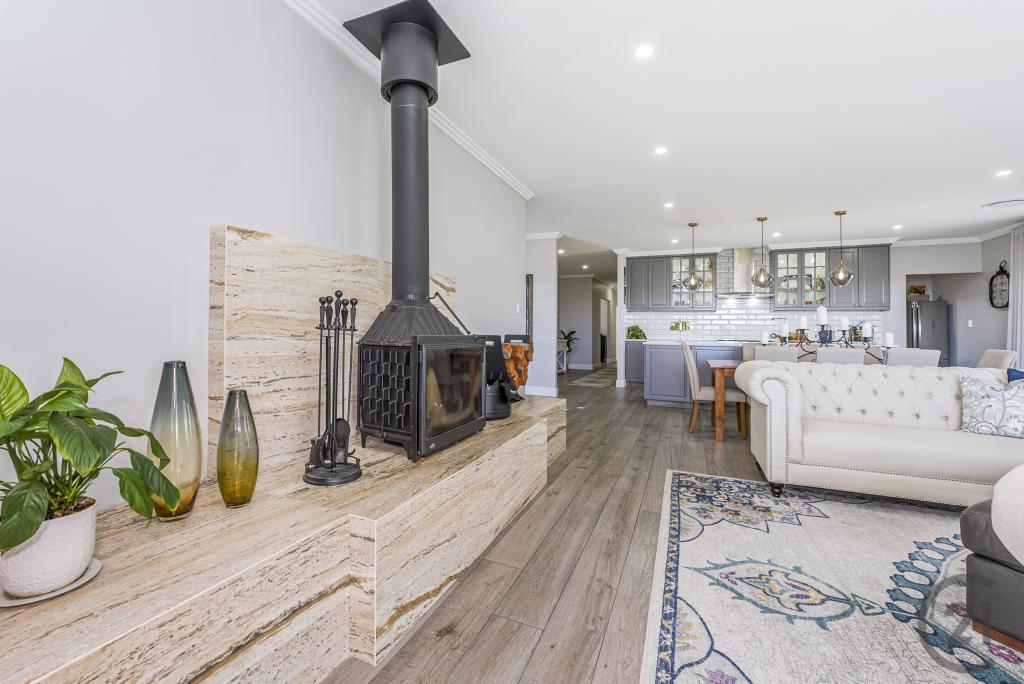 33 Mundaring Cres, Dawesville, WA 6211