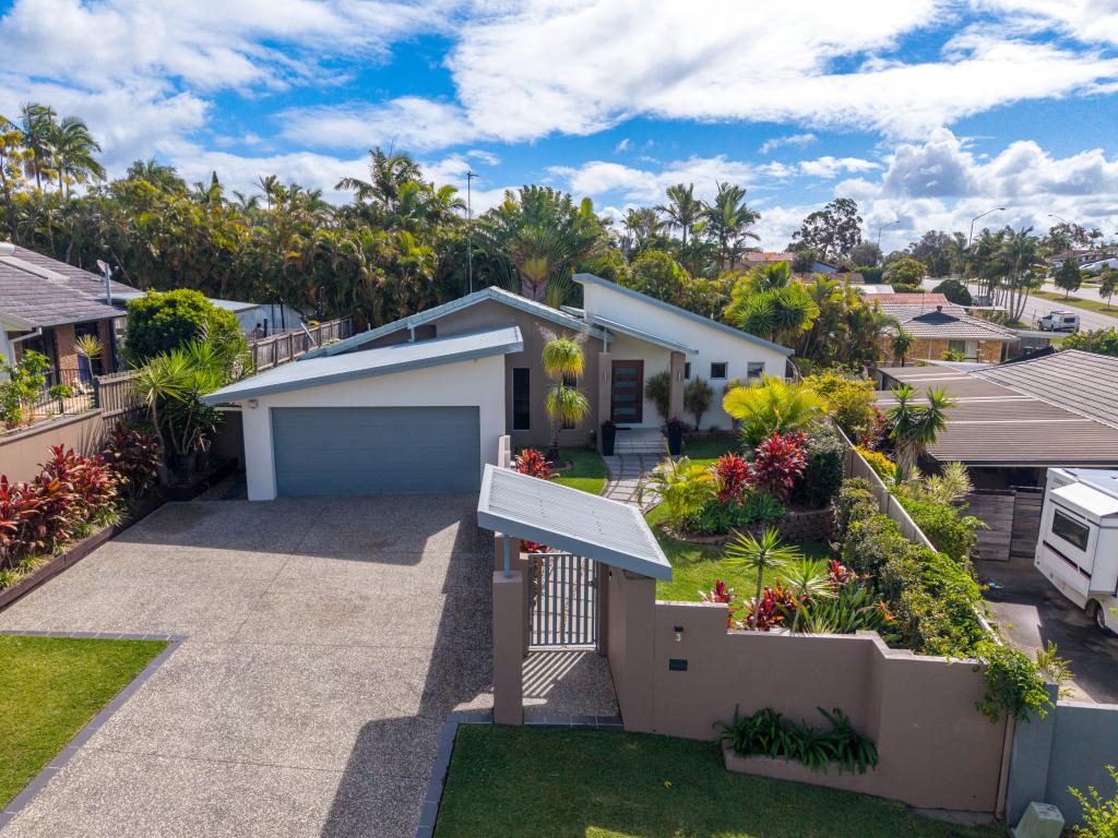 3 Grenaside Ct, Robina, QLD 4226