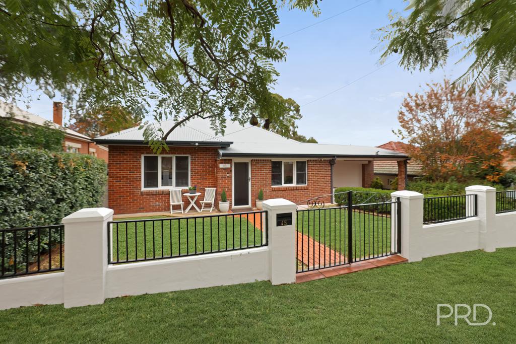 45 RODERICK ST, TAMWORTH, NSW 2340
