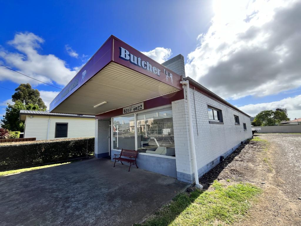 6 Charles St, Triabunna, TAS 7190