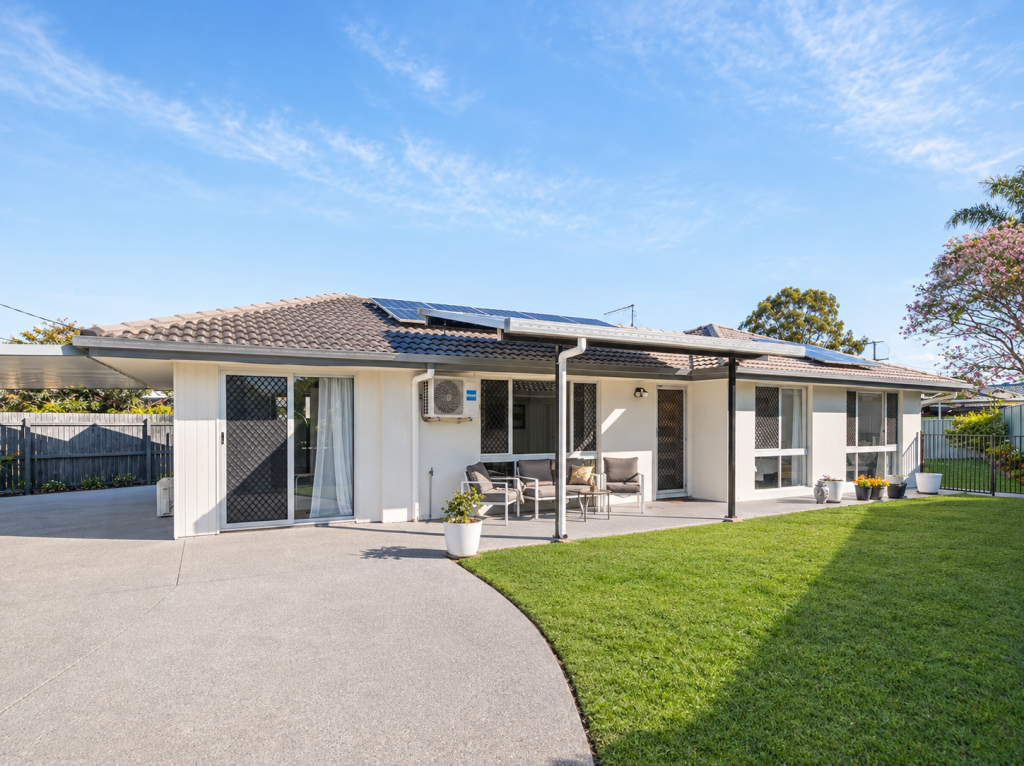 3 Willow St, Kippa-Ring, QLD 4021