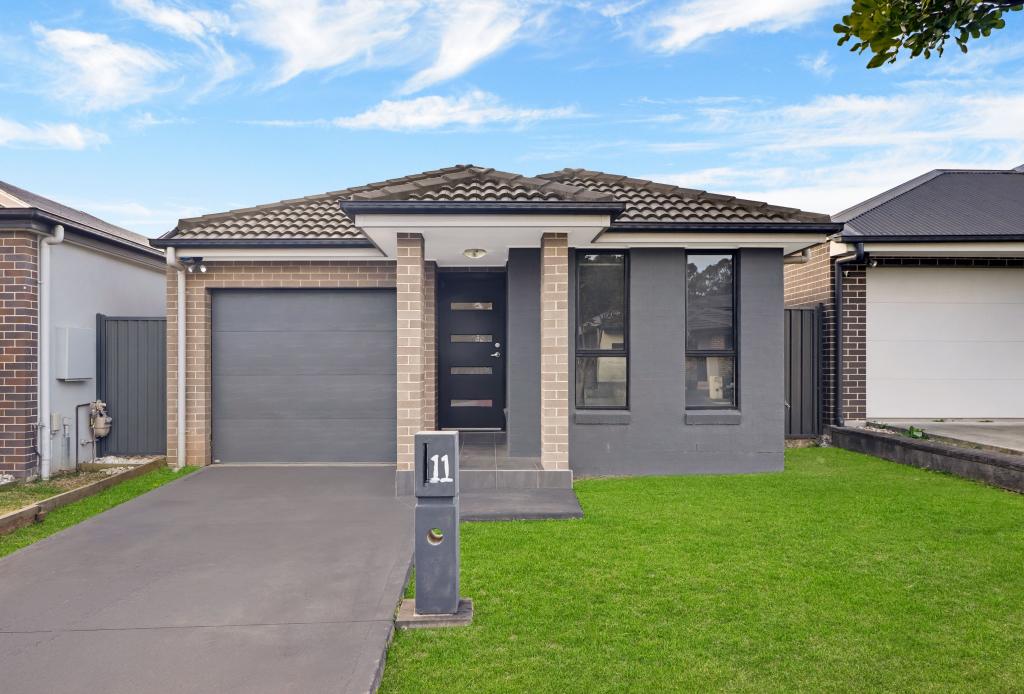 11 Myrtle St, Gregory Hills, NSW 2557
