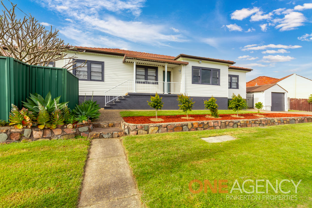 1 Angus Ave, Waratah West, NSW 2298