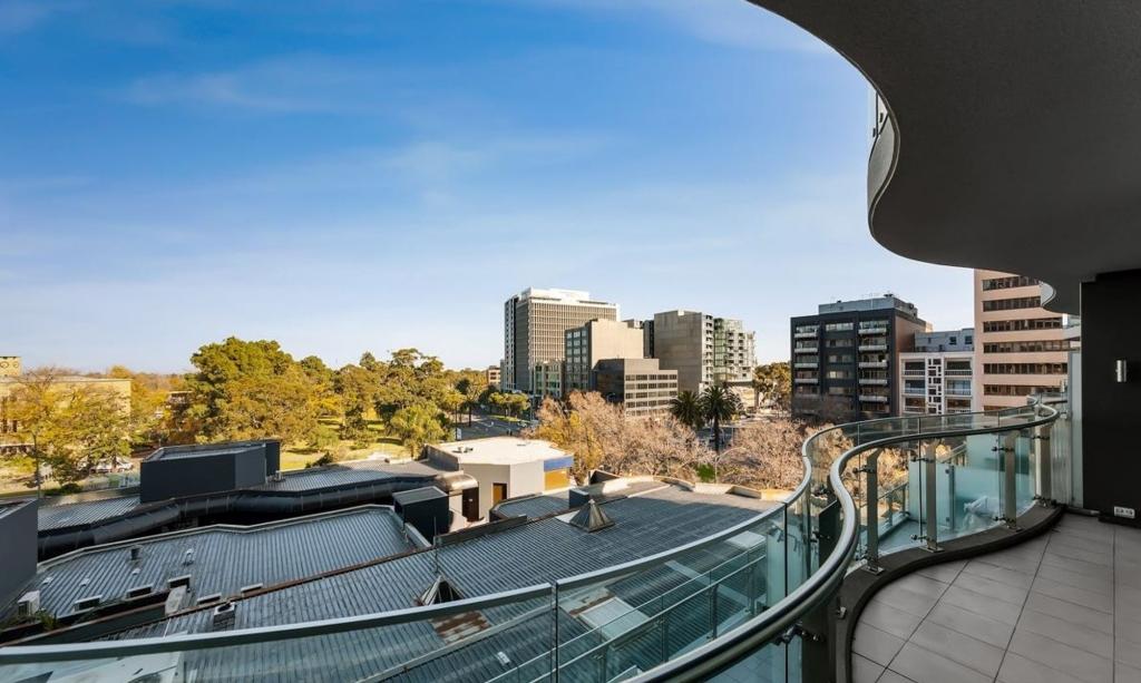 415/35 Albert Rd, Melbourne, VIC 3004