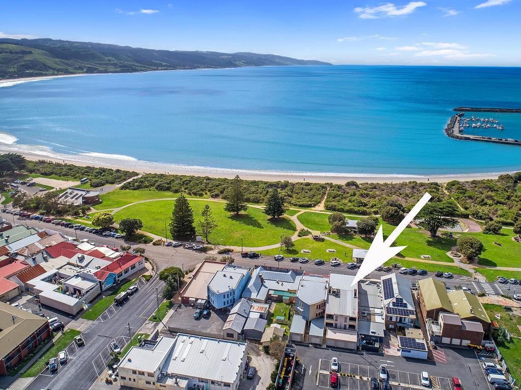 73a Great Ocean Rd, Apollo Bay, VIC 3233