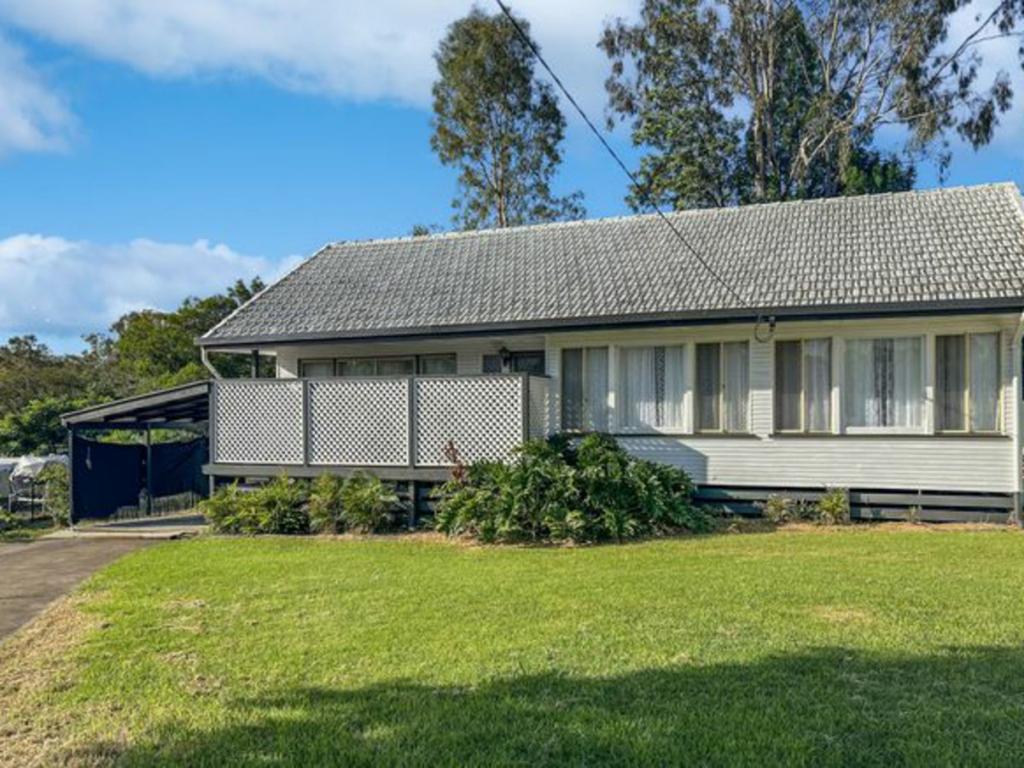 9 Kelly Ct, Esk, QLD 4312