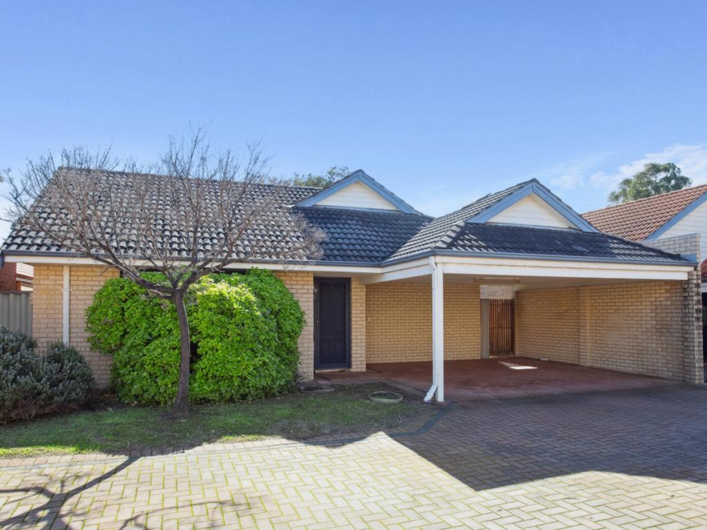 34d Rome Rd, Alfred Cove, WA 6154