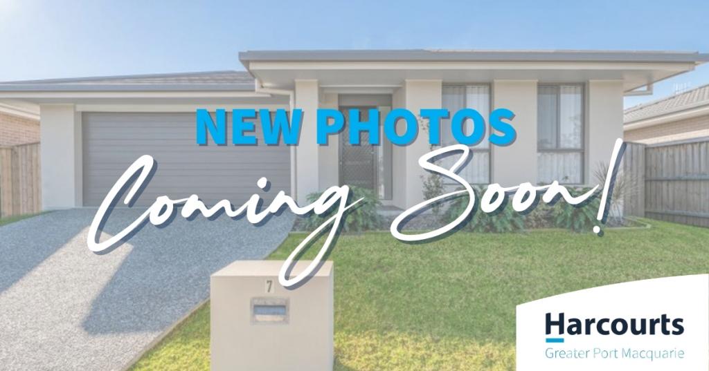 7 Graduation St, Thrumster, NSW 2444