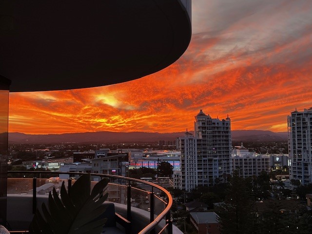 1001/4-6 Alexandra Ave, Broadbeach, QLD 4218