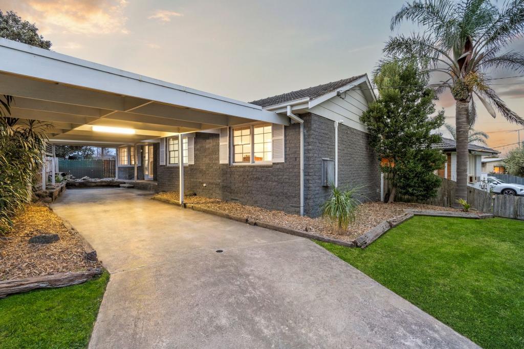 12 Karana Ave, Grovedale, VIC 3216