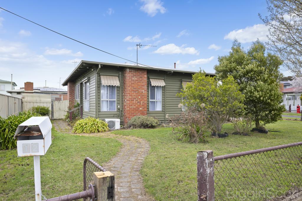 12 Hyacinth Gr, Wendouree, VIC 3355