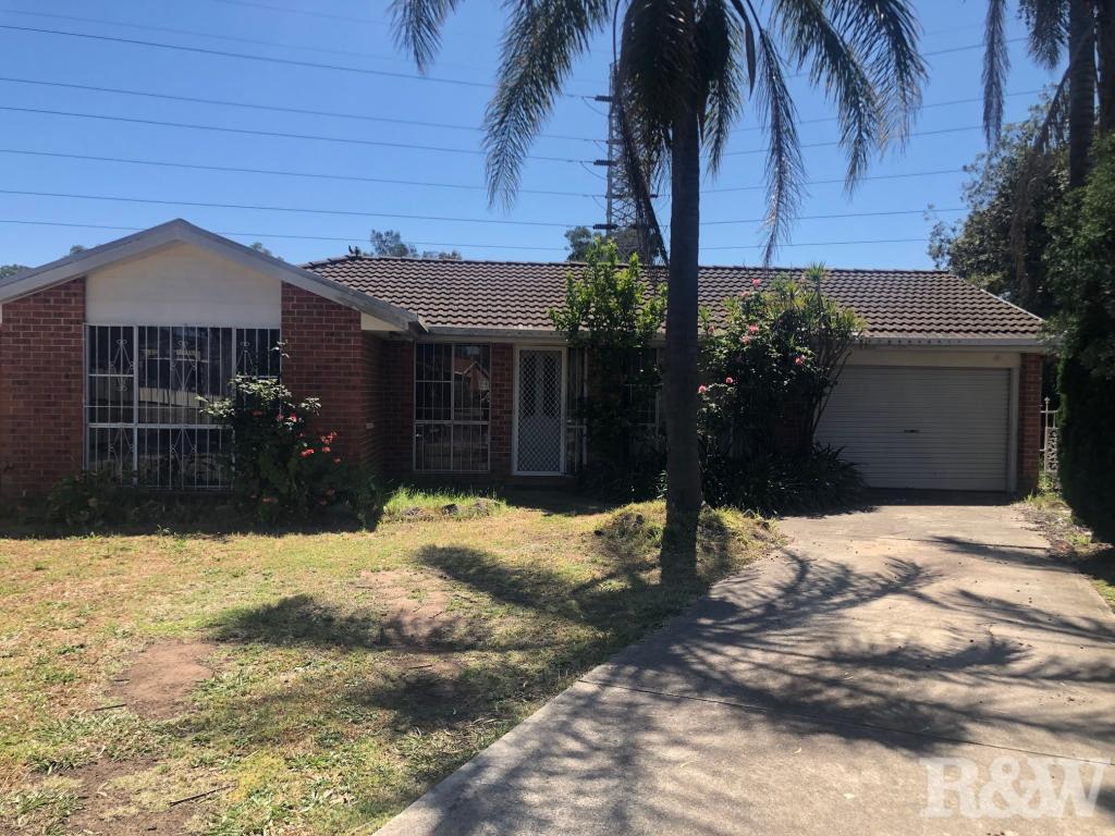 12 Camphorlaurel Ct, Doonside, NSW 2767
