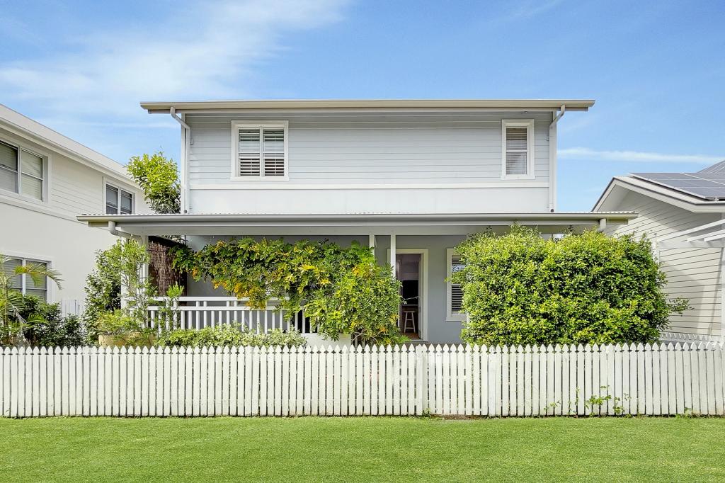 8 Beachway Pde, Marcoola, QLD 4564