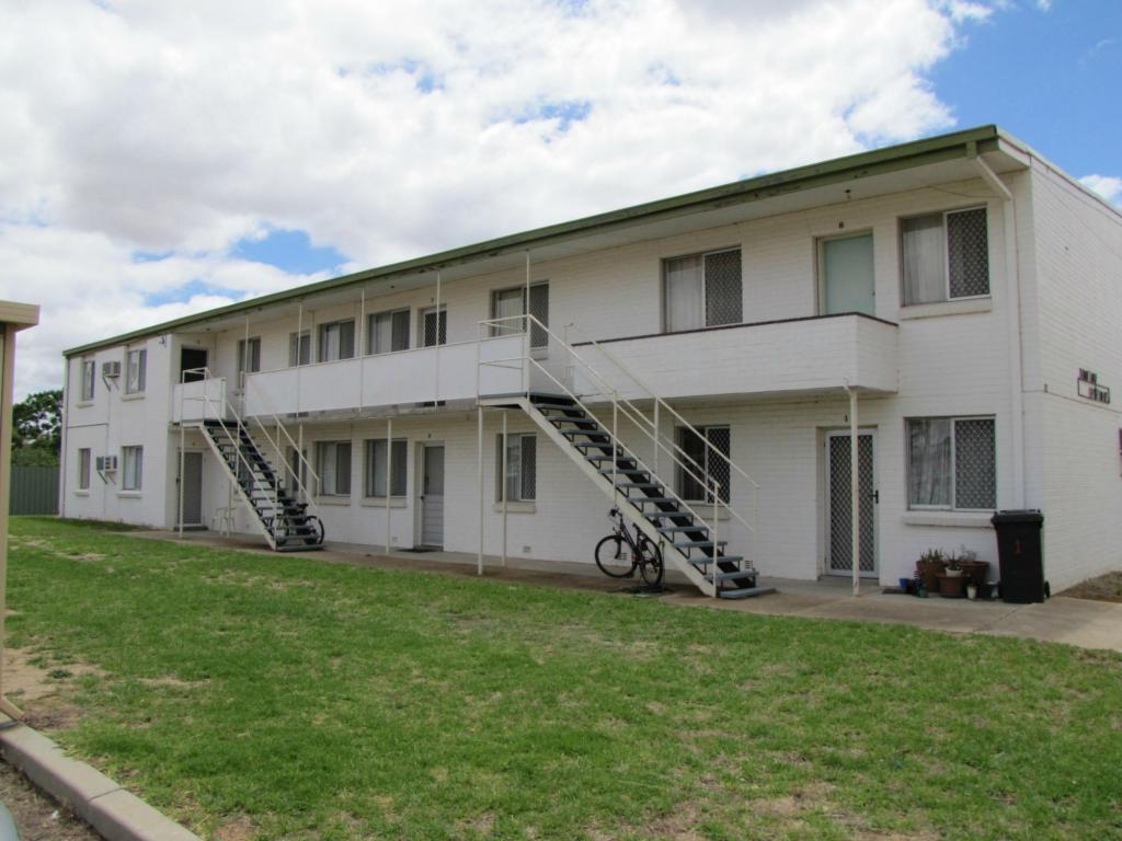 Contact Agent For Address, Merredin, WA 6415