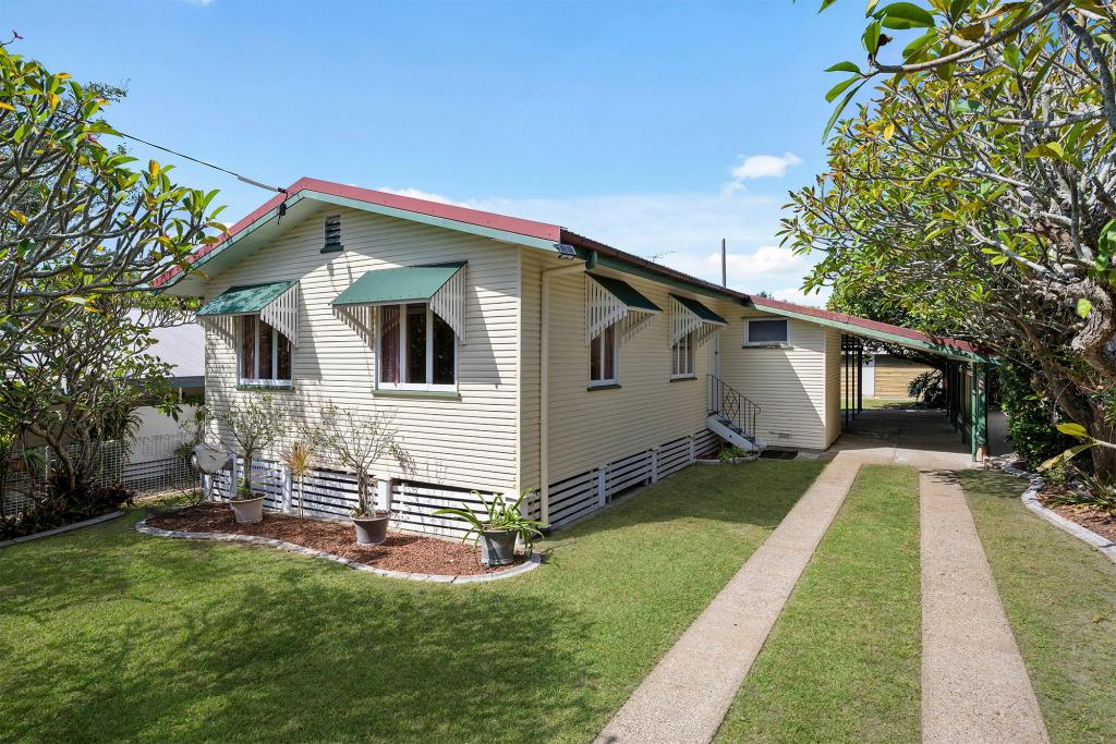 15 Astley St, Wynnum West, QLD 4178