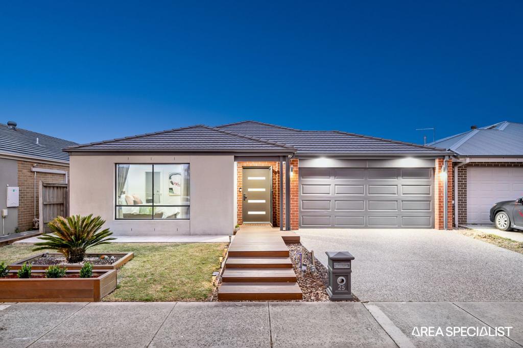 25 Davenport Cres, Cranbourne West, VIC 3977