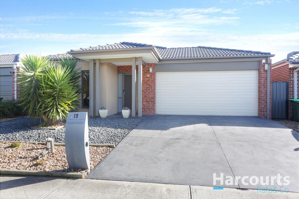 19 St Leonard Dr, South Morang, VIC 3752