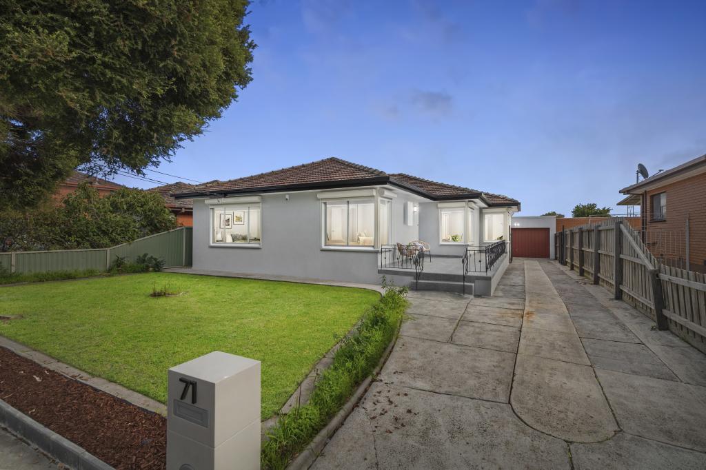 71 Huskisson Ave, Lalor, VIC 3075