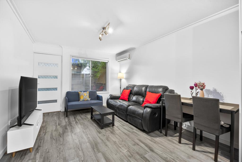 1/7 Sanglen Tce, Belmont, VIC 3216
