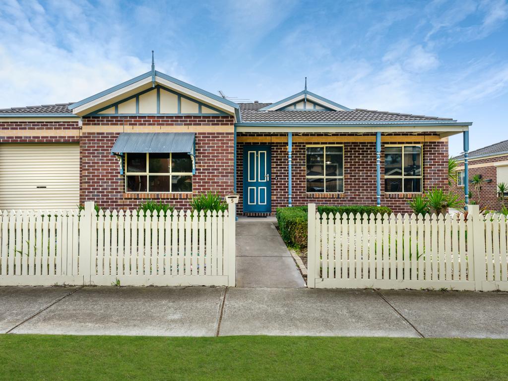 5/71 Carroll St, Deer Park, VIC 3023
