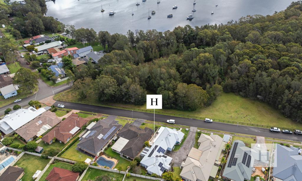12b Wymeera Cct, Wyee Point, NSW 2259