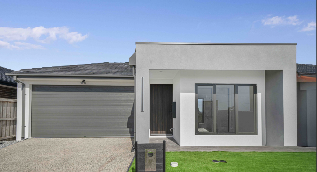 5 SALTERS ST, THORNHILL PARK, VIC 3335