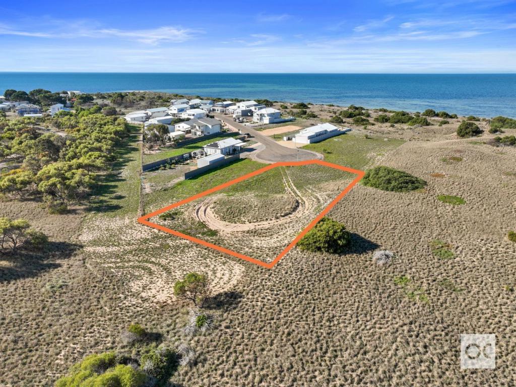  OUTLOOK RD, BLACK POINT, SA 5571