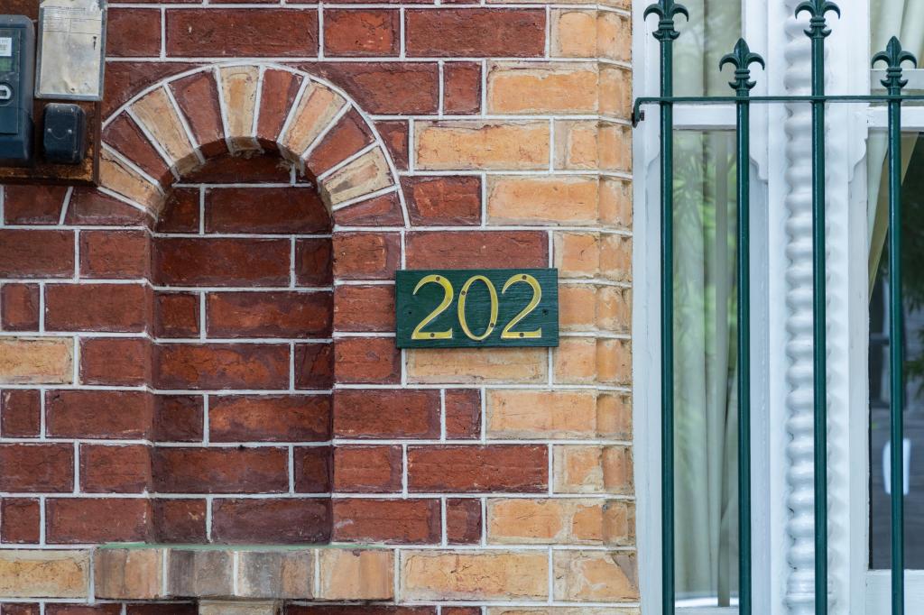 202 BARKLY ST, BRUNSWICK, VIC 3056