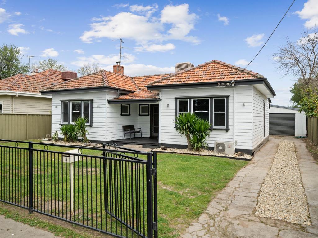 8 Margaret St, Benalla, VIC 3672