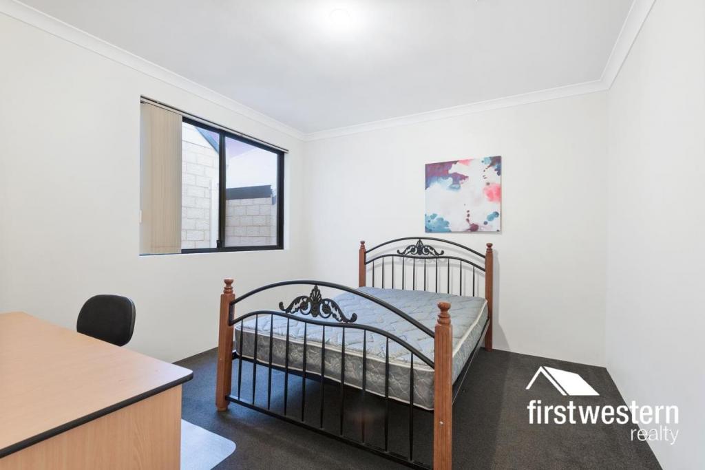 ROOM 2/61 LAKESIDE DR, JOONDALUP, WA 6027