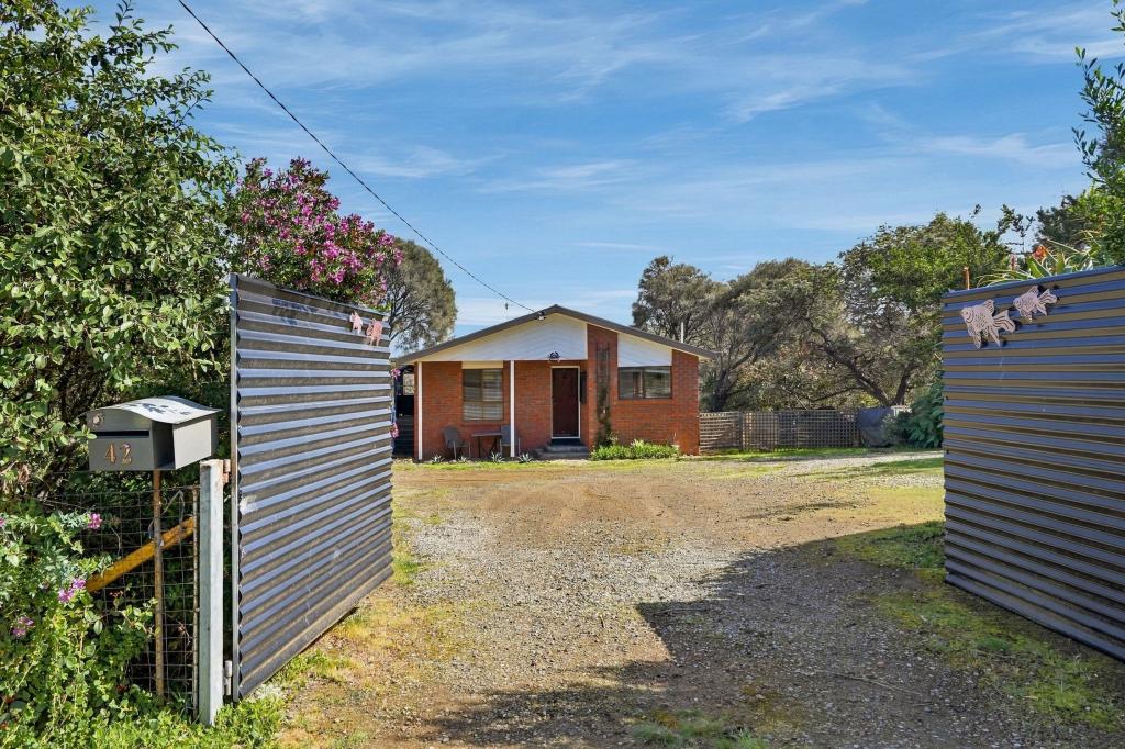 42 Ridge Rd, Dodges Ferry, TAS 7173