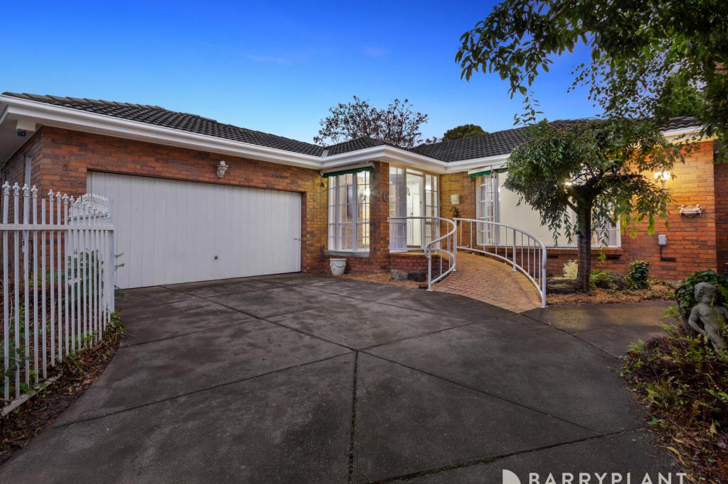 10 Renou Rd, Wantirna South, VIC 3152